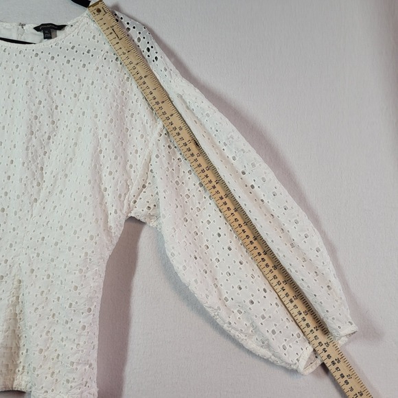 Banana Republic White Eyelet Puff Sleeve Top XL Cottagecore Clean Girl Cotton - Picture 10 of 10